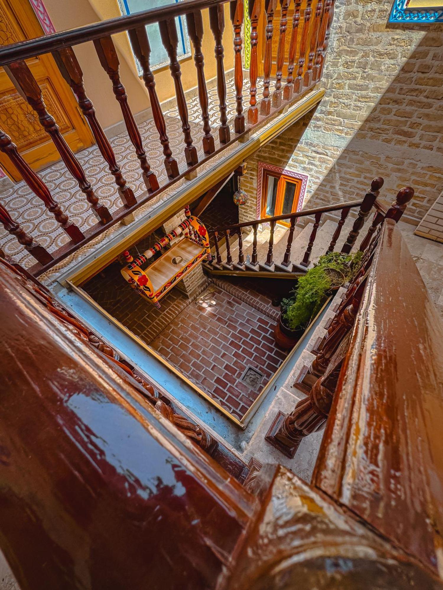 Old Gate Family Guest House Bukhara Bagian luar foto